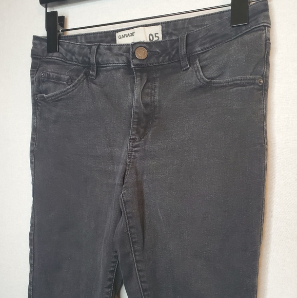 Garage High Waisted Pre-Distressed Jegging - Picture 5 of 6